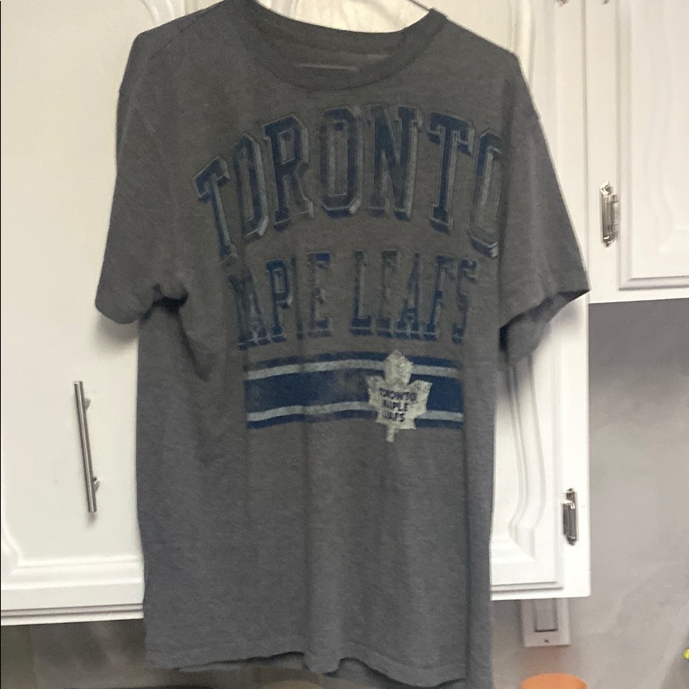 Source Unknown Gray Short Sleeve Tee
